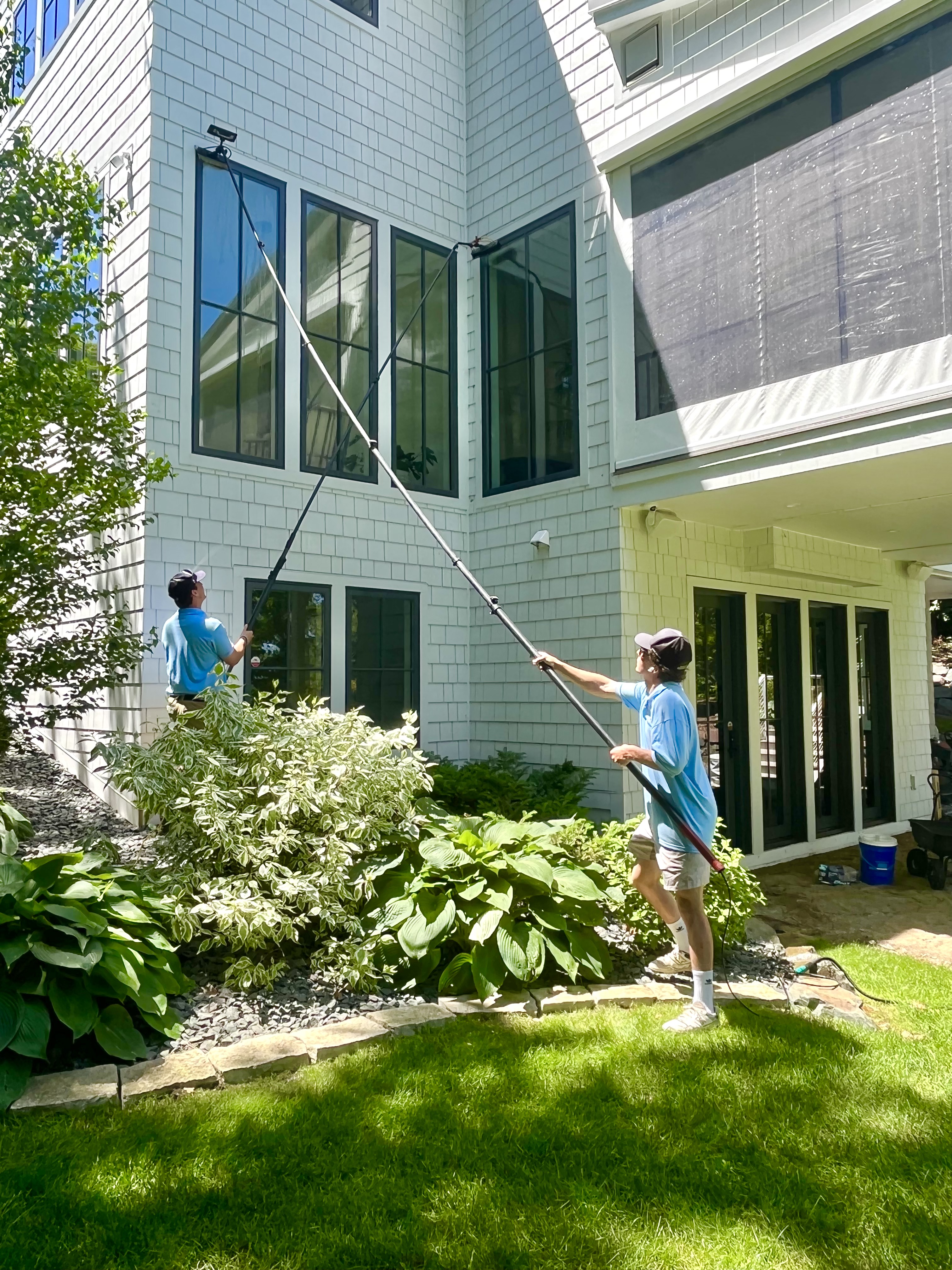 Spotless windows on a modern Minnetonka lakeside residence after professional cleaning
