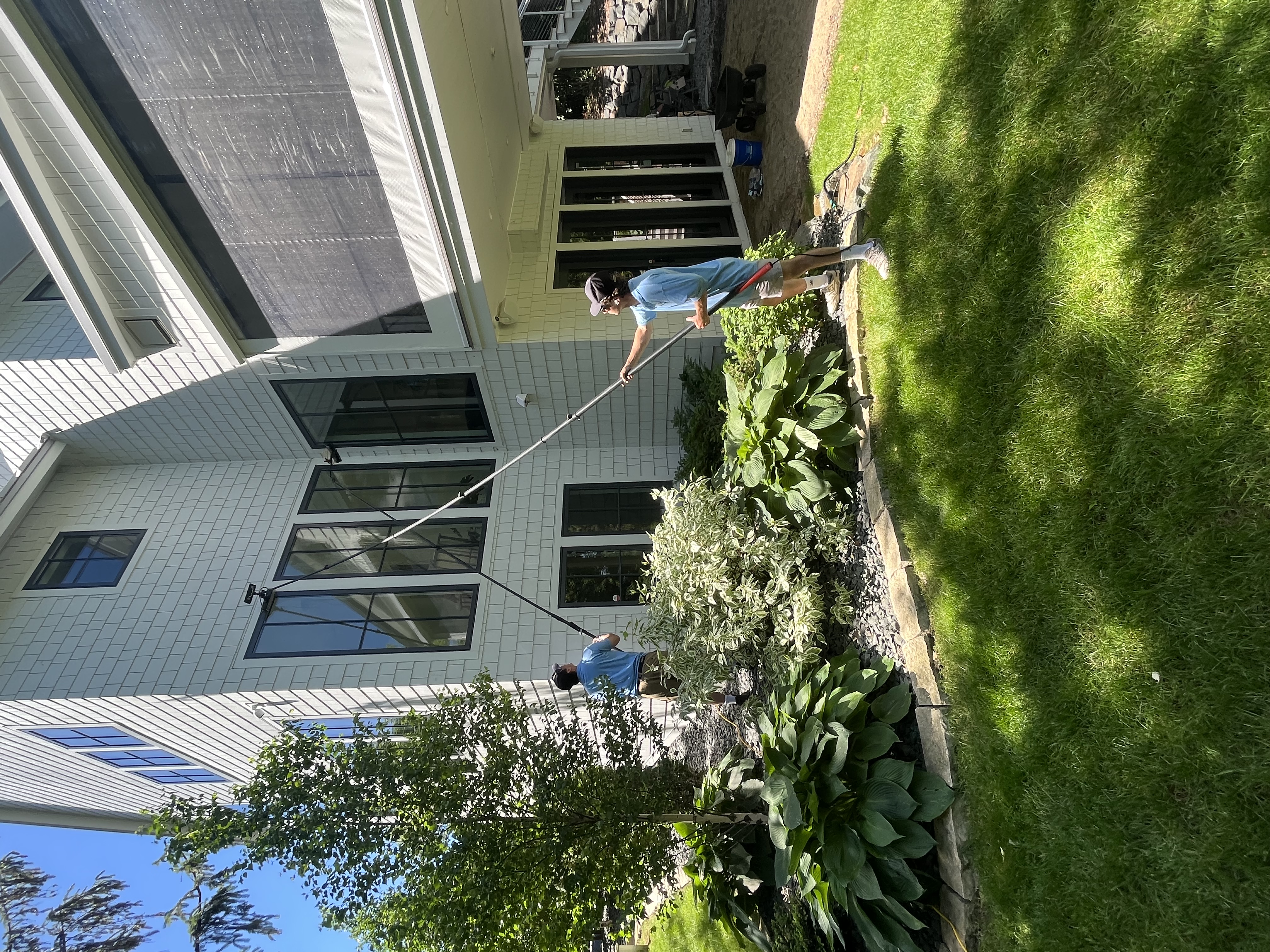 Professional window cleaning in Minnetonka